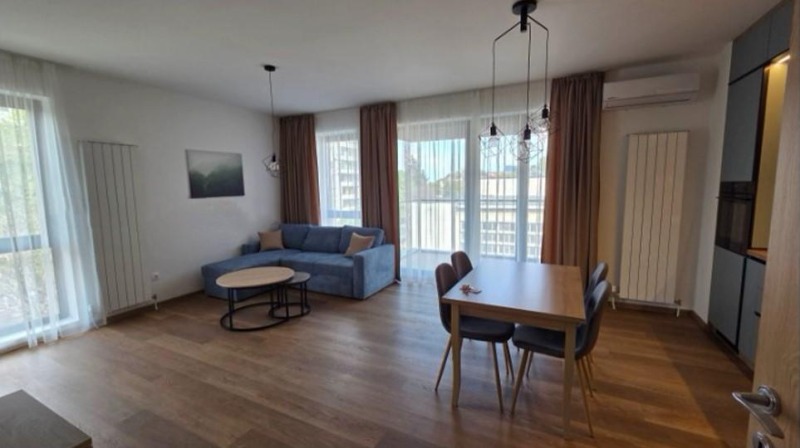 Дава под нем  2-стаен, град София, Бъкстон •  750 EUR • ID 41179369 — holmes.bg - [1] 