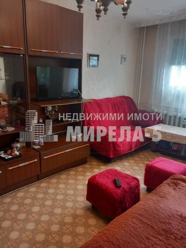 Дава под наем  2-стаен град Русе , Родина 2 , 70 кв.м | 51507354