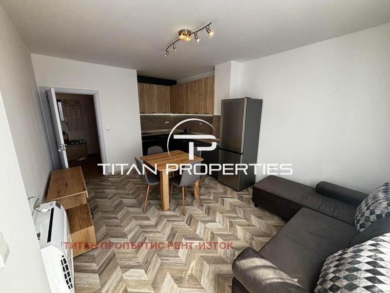 В аренду  1 спальня Бургас , Изгрев , 67 кв.м | 98477072