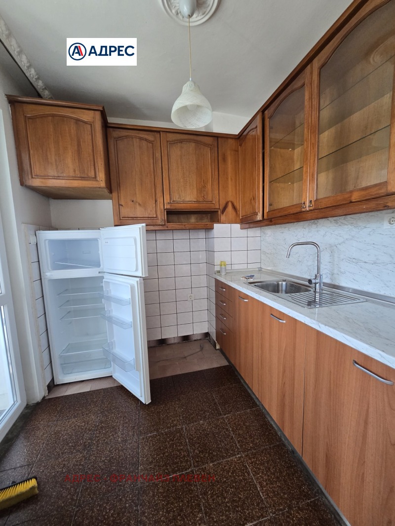 Do wynajęcia  2 sypialnie Plewen , Szirok centar , 90 mkw | 69175041 - obraz [2]
