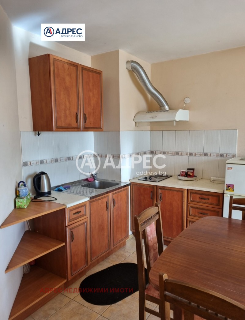 Дава под наем 2-СТАЕН, гр. Велико Търново, Колю Фичето, снимка 2 - Апартаменти - 53280983