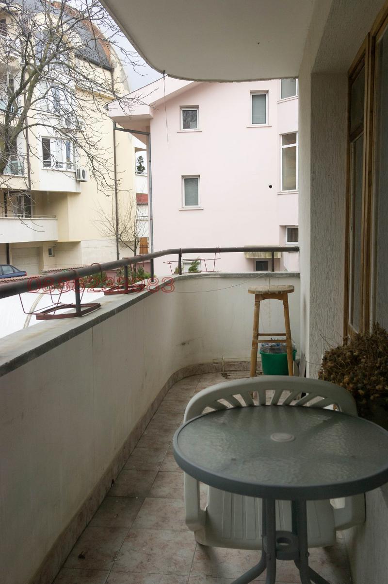 En renta  3 dormitorios Sofia , Vitosha , 100 metros cuadrados | 64305436 - imagen [11]