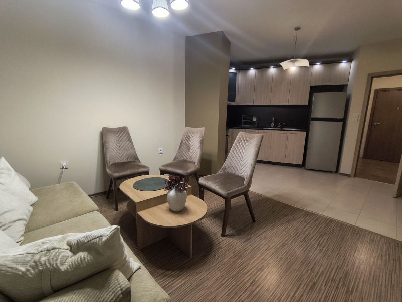 Дава под наем 3-СТАЕН, гр. София, Слатина, снимка 3 - Апартаменти - 52710334