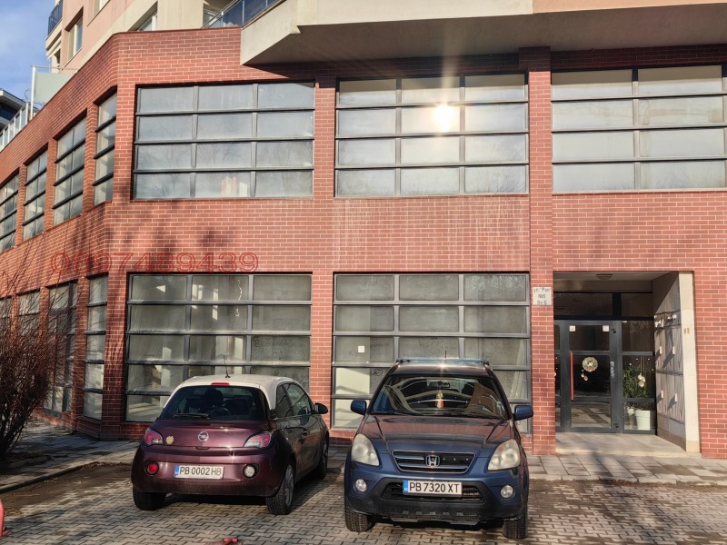 Дава под наем МАГАЗИН, гр. Пловдив, Христо Смирненски, снимка 14 - Магазини - 52785923