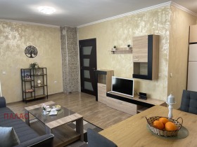 1 quarto Zornica, Burgas 1