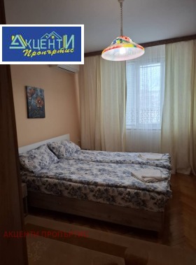 2 makuuhuonetta Zona B, Veliko Tarnovo 11