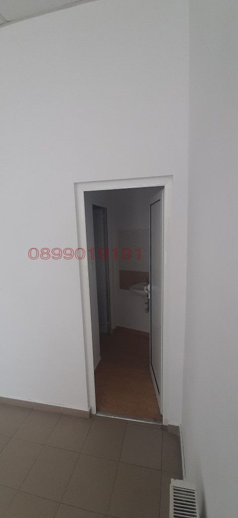 Дава под наем БИЗНЕС ИМОТ, гр. Шумен, Център, снимка 3 - Други - 54769310