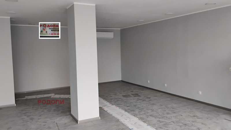 Дава под наем МАГАЗИН, гр. Пловдив, Христо Смирненски, снимка 8 - Магазини - 53592529