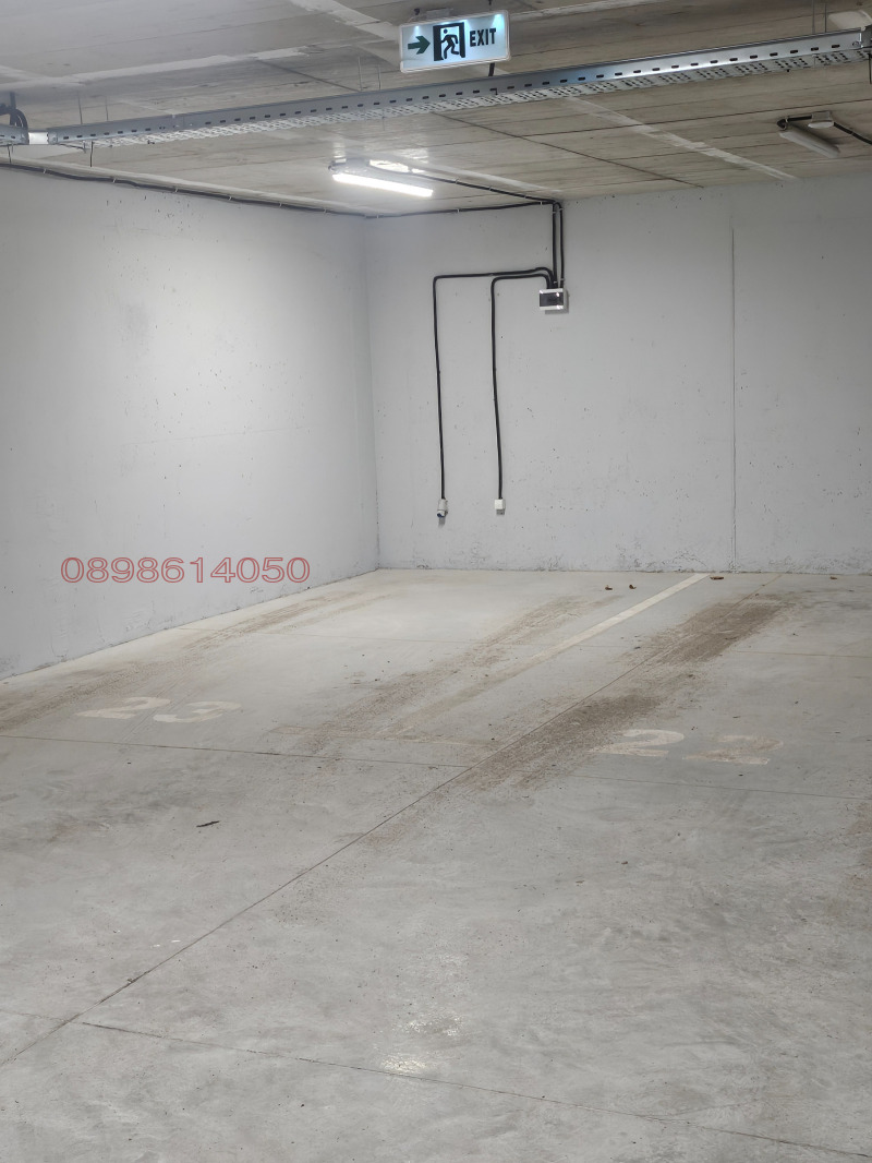 Дава под наем ГАРАЖ, ПАРКОМЯСТО, гр. София, Разсадника, снимка 2 - Гаражи и паркоместа - 52586676