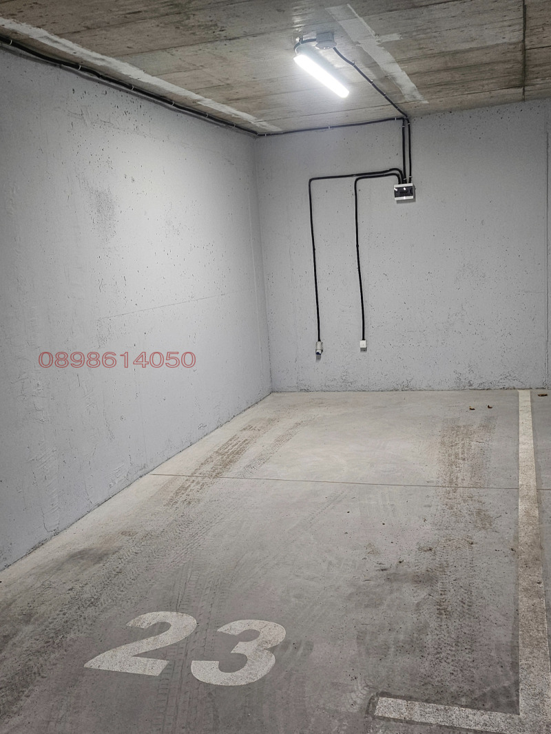 Дава под наем ГАРАЖ, ПАРКОМЯСТО, гр. София, Разсадника, снимка 6 - Гаражи и паркоместа - 52586676