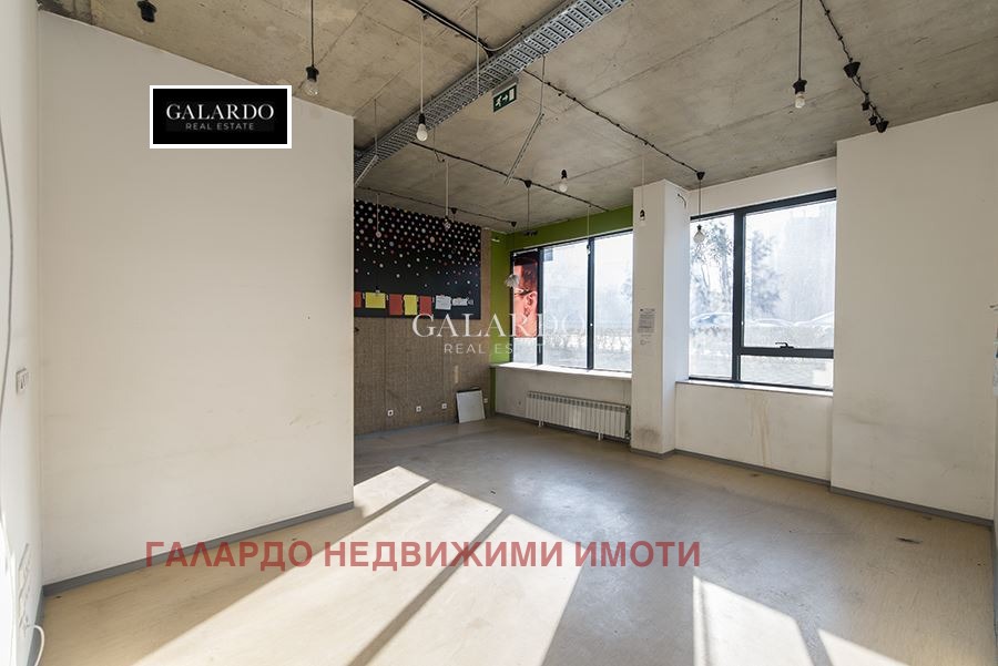 Дава под наем МАГАЗИН, гр. София, Център, снимка 8 - Магазини - 55615552