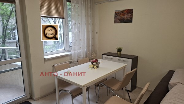 Дава под наем 2-СТАЕН, гр. София, Център, снимка 5 - Апартаменти - 54677189