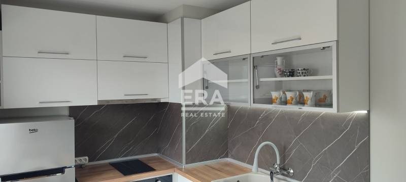 Дава под наем 3-СТАЕН, гр. Варна, Владислав Варненчик 1, снимка 2 - Апартаменти - 53014677