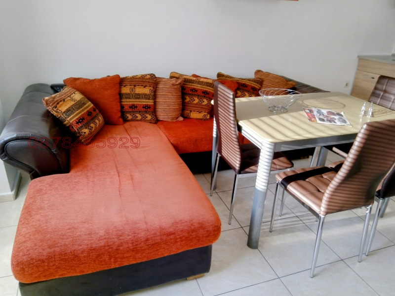 Дава под Наем 3-СТАЕН в град Варна, Погреби - 73 кв.м / 460 € » 899.68 лв.