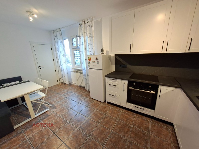 Издаје се  1 спаваћа соба Софија , Сухата река , 70 м2 | 93255224