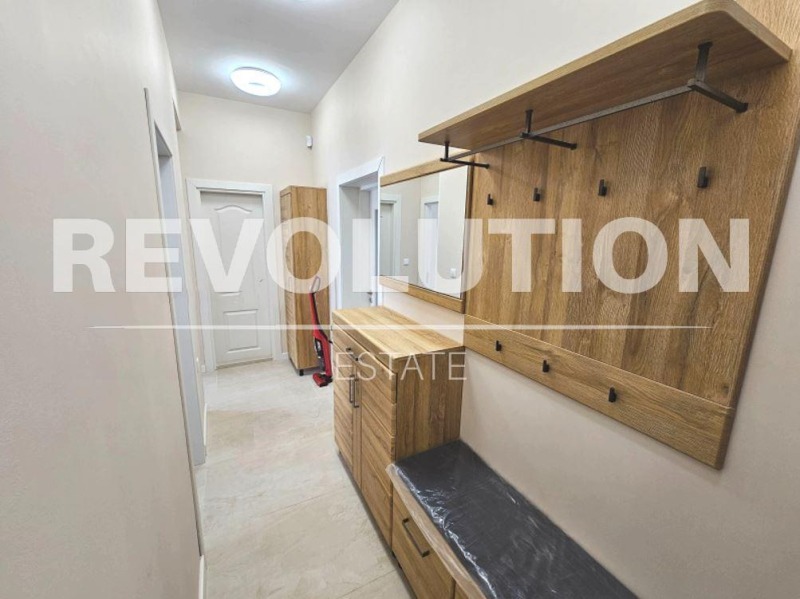 Издаје се  2 спаваће собе Варна , Грацка махала , 90 м2 | 91165221 - слика [9]