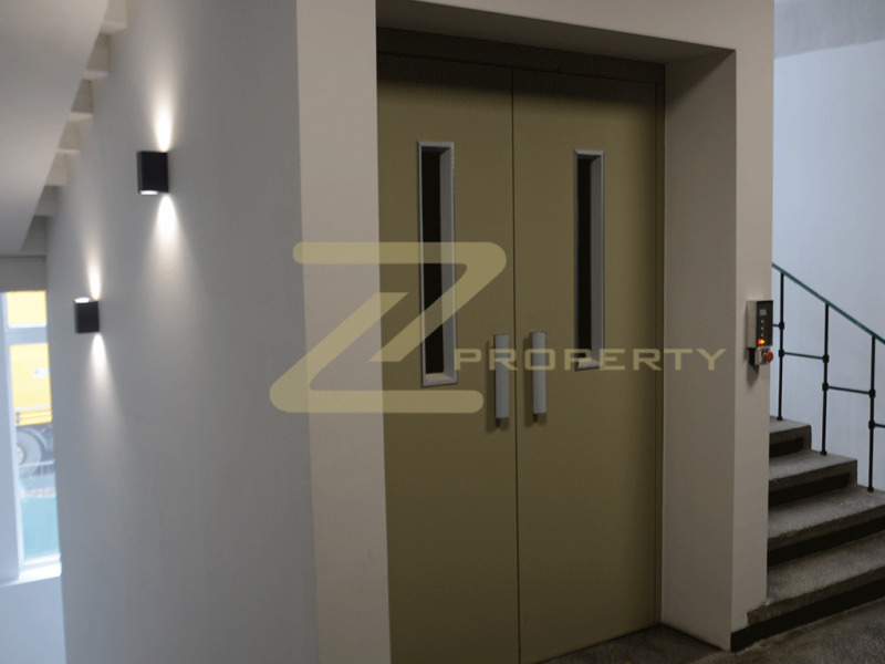 Дава под наем СКЛАД, гр. София, Военна рампа, снимка 4 - Складове - 53516397