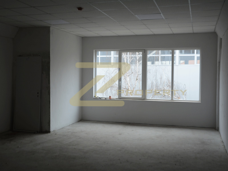 Дава под наем СКЛАД, гр. София, Военна рампа, снимка 7 - Складове - 53516397