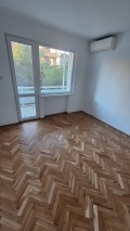 Дава под наем  3-стаен град София , Изгрев , 120 кв.м | 46224518 - изображение [9]
