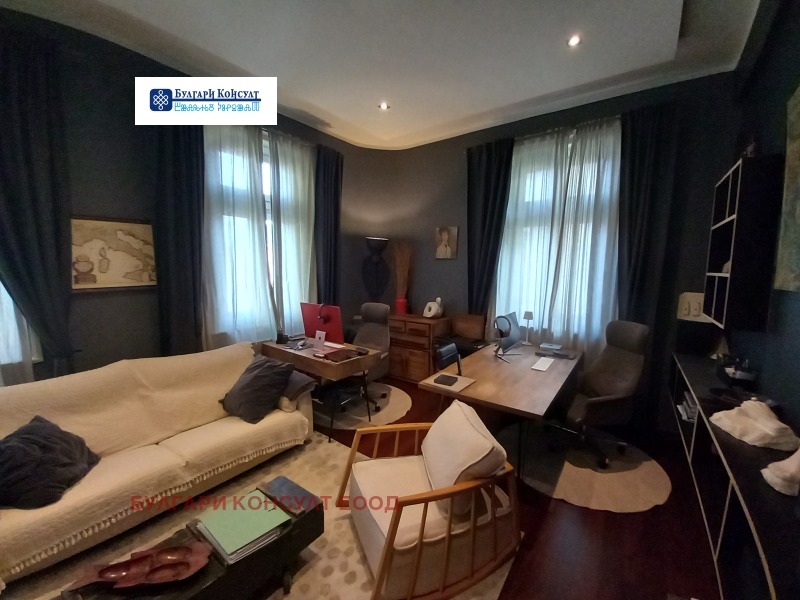 Дава под наем 2-СТАЕН, гр. София, Център, снимка 2 - Апартаменти - 53338431