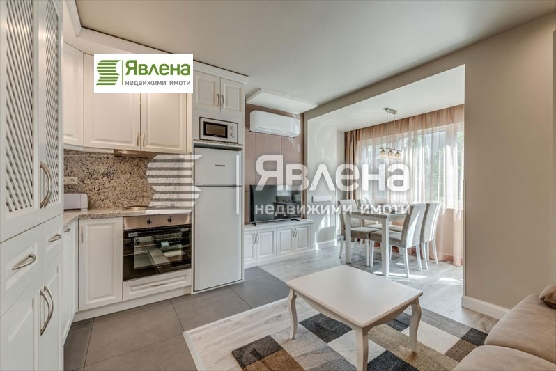 Издаје се  2 спаваће собе Софија , Обориште , 85 м2 | 12251040