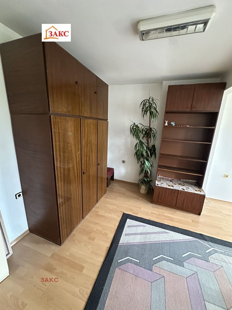 Дава под наем 3-СТАЕН, гр. Кърджали, Център, снимка 2 - Апартаменти - 53347448