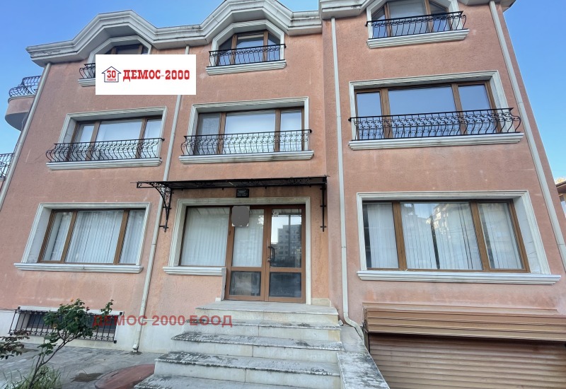 Дава под наем ОФИС, гр. Варна, Левски 1, снимка 2 - Офиси - 53600191