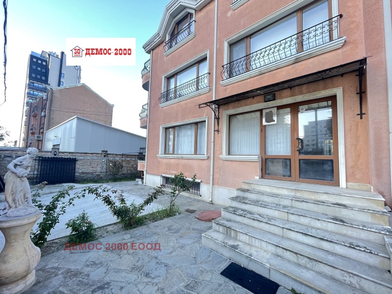 Дава под наем ОФИС, гр. Варна, Левски 1, снимка 2 - Офиси - 52114829