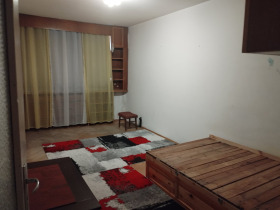 1 chambre Fondovi jilichta, Sofia 1