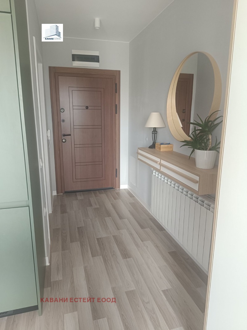 Kiadó  Stúdió Sofia , Druzsba 1 , 30 négyzetméter | 46043296 - kép [10]