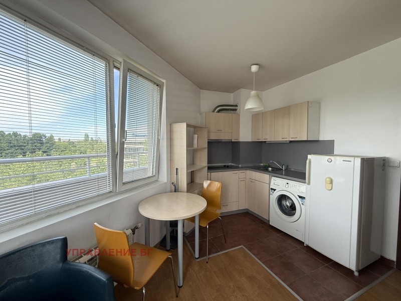 Zu vermieten  1 Schlafzimmer Sofia , Dianabad , 60 qm | 76071709