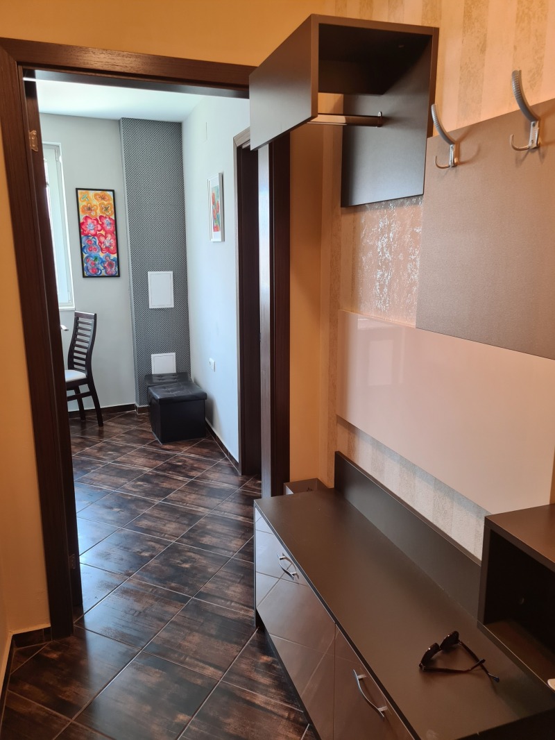 Дава под наем  2-стаен град Русе , Център , 40 кв.м | 65002974 - изображение [2]
