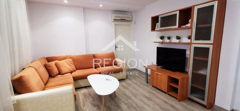 De inchiriat  2 dormitoare Plovdiv , Țentâr , 90 mp | 74220576 - imagine [3]