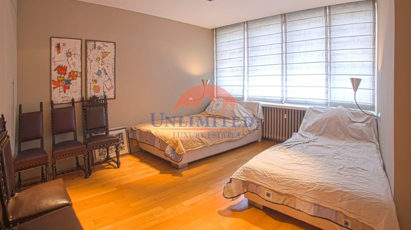 Zu vermieten  3 Schlafzimmer Sofia , Zentar , 200 qm | 78236897 - Bild [5]