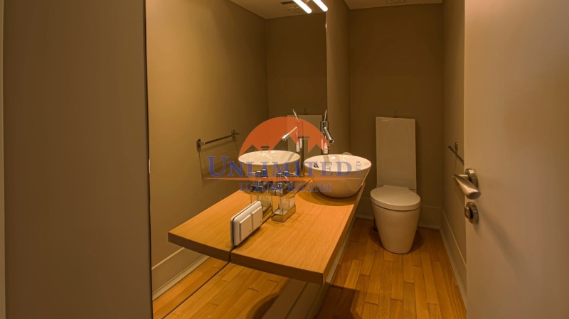 Zu vermieten  3 Schlafzimmer Sofia , Zentar , 200 qm | 78236897 - Bild [10]