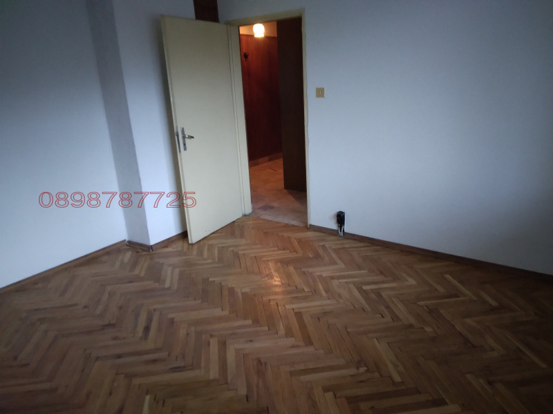 Дава под наем 2-СТАЕН, гр. София, Стрелбище, снимка 2 - Апартаменти - 53133240