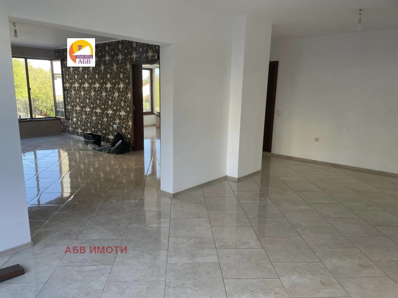 Te huur  Kantoor Veliko Tarnovo , Kartala , 100 m² | 98630095