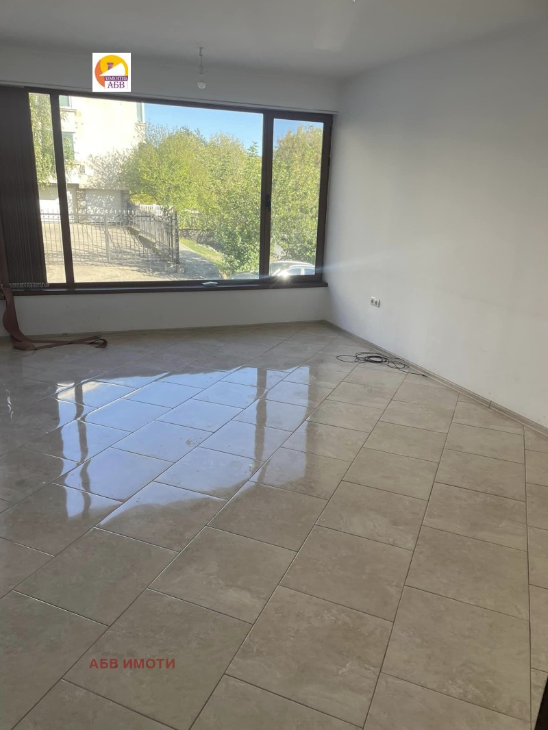 K pronájmu  Kancelář Veliko Tarnovo , Kartala , 100 m2 | 98630095 - obraz [2]