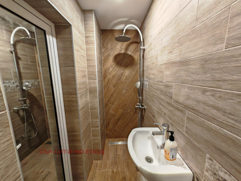 För uthyrning  Hus Sofia , Malasjevci , 180 kvm | 91424458 - bild [12]