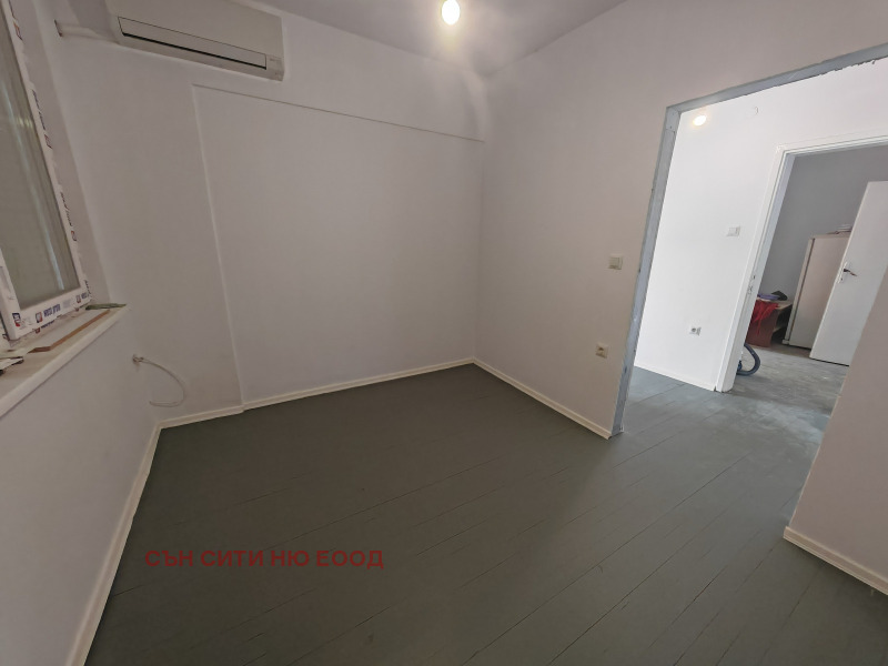 För uthyrning  Hus Sofia , Malasjevci , 180 kvm | 91424458 - bild [9]
