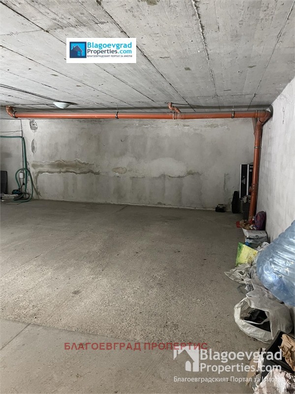 För uthyrning  Parkeringsplats Blagoevgrad , Sjirok centar , 12 kvm | 99367225