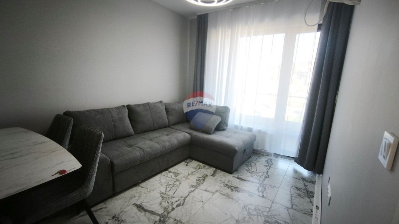 Дава под Наем 2-СТАЕН в град Варна, Кайсиева градина - 55 кв.м / 550 € » 1 075.71 лв., РЕМАКС ХОУМ