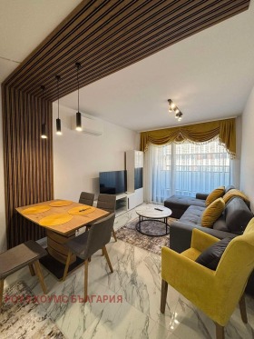 1 chambre Trakiya, Plovdiv