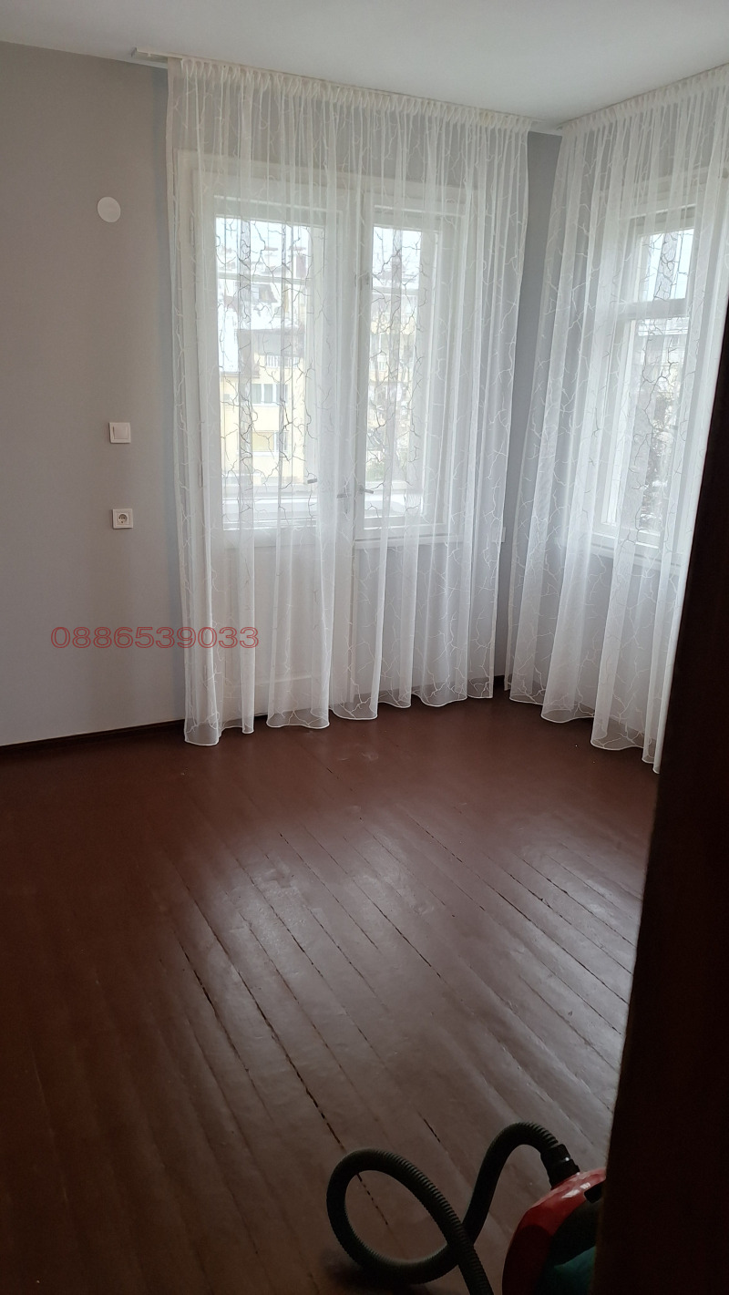 Zu vermieten  1 Schlafzimmer Sofia , Bojana , 75 qm | 88165043 - Bild [3]