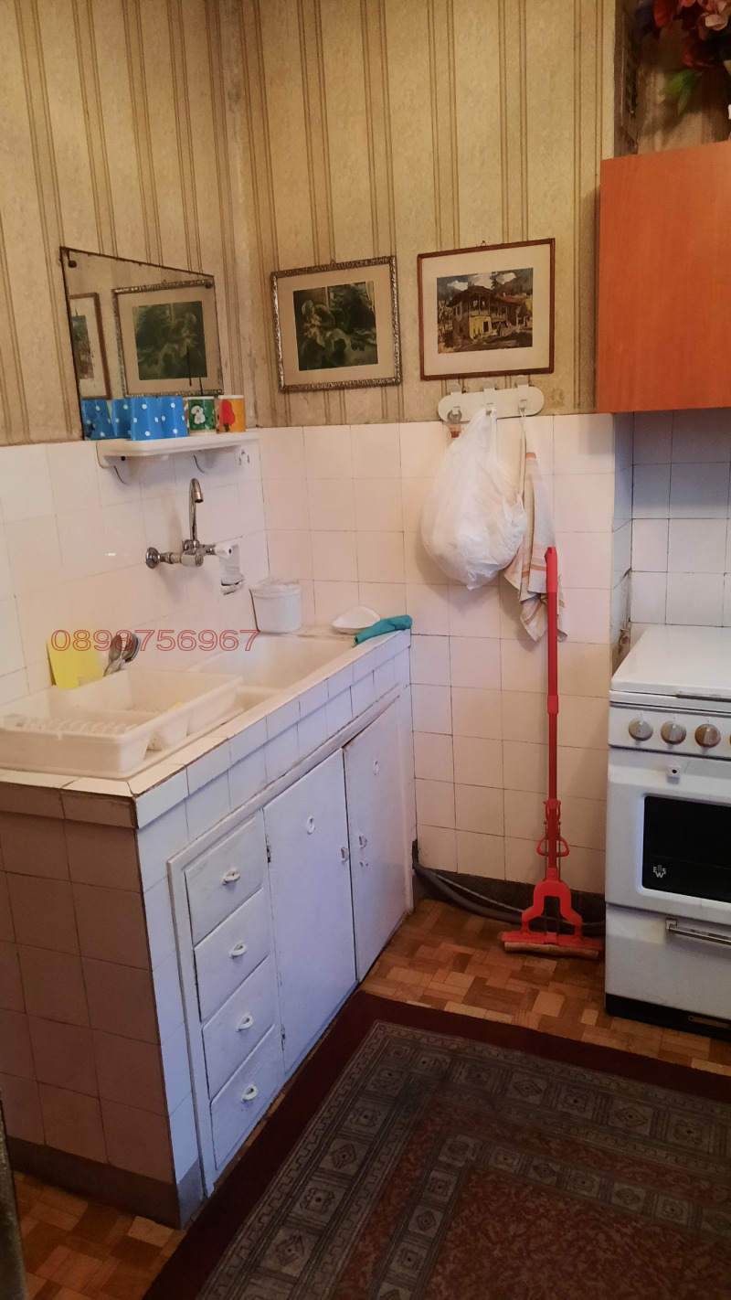 Дава под наем 2-СТАЕН, гр. София, Яворов, снимка 2 - Апартаменти - 52968002