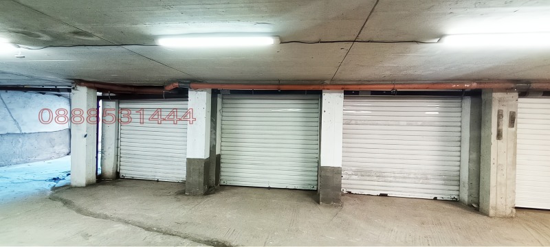 Kiadó  Garázs Sofia , Ljulin 9 , 15 négyzetméter | 66069379 - kép [3]