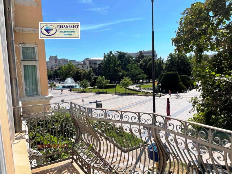 Дава под Наем ОФИС в град Русе, Център - 130 кв.м / 500 € » 977.92 лв., ДИАМАНТ
