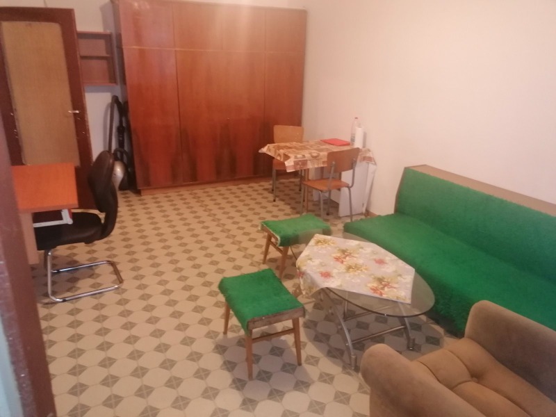 Zu vermieten  Studio Sofia , Zona B-5 , 54 qm | 23761189 - Bild [6]
