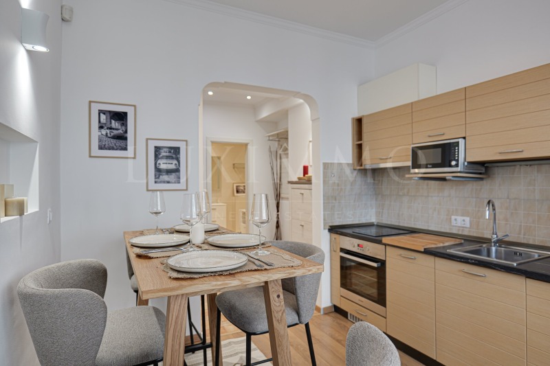 Дава под наем 2-СТАЕН, гр. София, Център