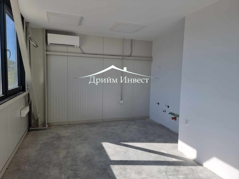 Kiadó  Tárolás Plovdiv , Industrialna zona - Sever , 450 négyzetméter | 55173967 - kép [3]